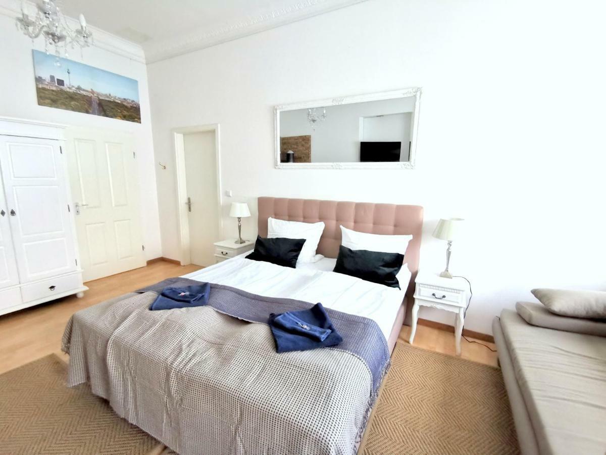 Gastein By Rockchair Apartments L Superhost Status L 2 Bedrooms Boxspringbeds 1,5 Bathrooms - Cozy Family & Business Flair Welcomes You! Berlín Exterior foto